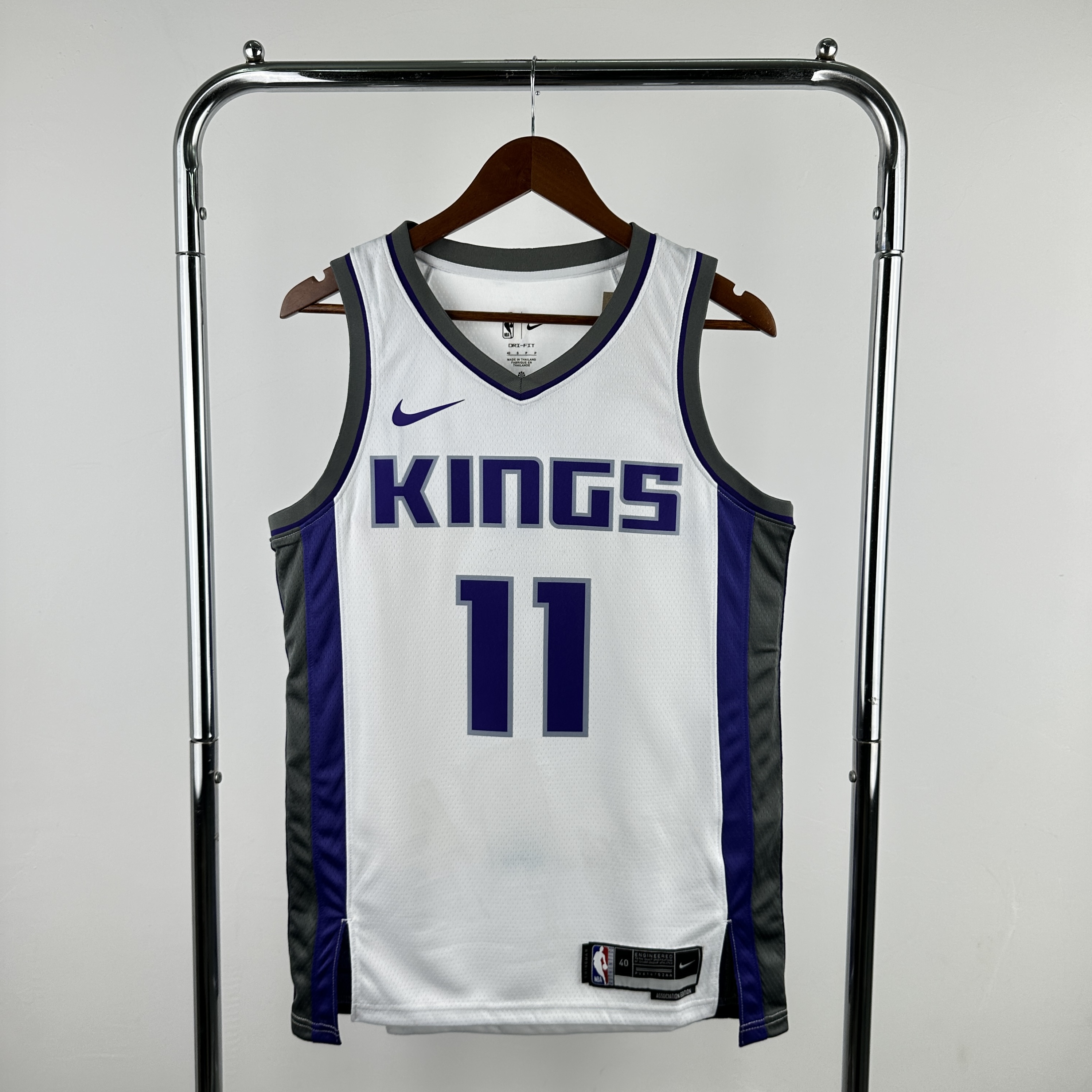 Men Sacramento Kings #11 Sabonis White Season Nike 2023 NBA Jersey->san antonio spurs->NBA Jersey